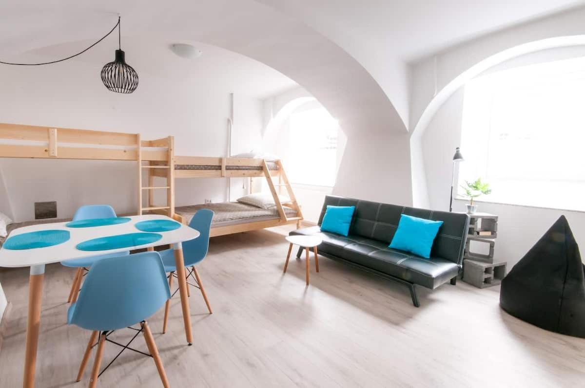 The Maze Apartment Любляна Екстер'єр фото