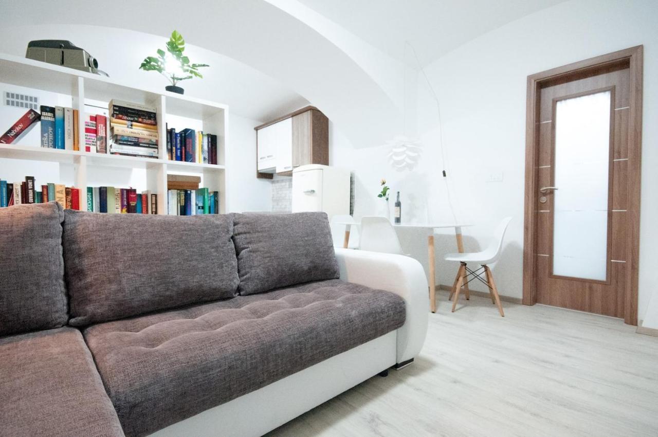 The Maze Apartment Любляна Екстер'єр фото