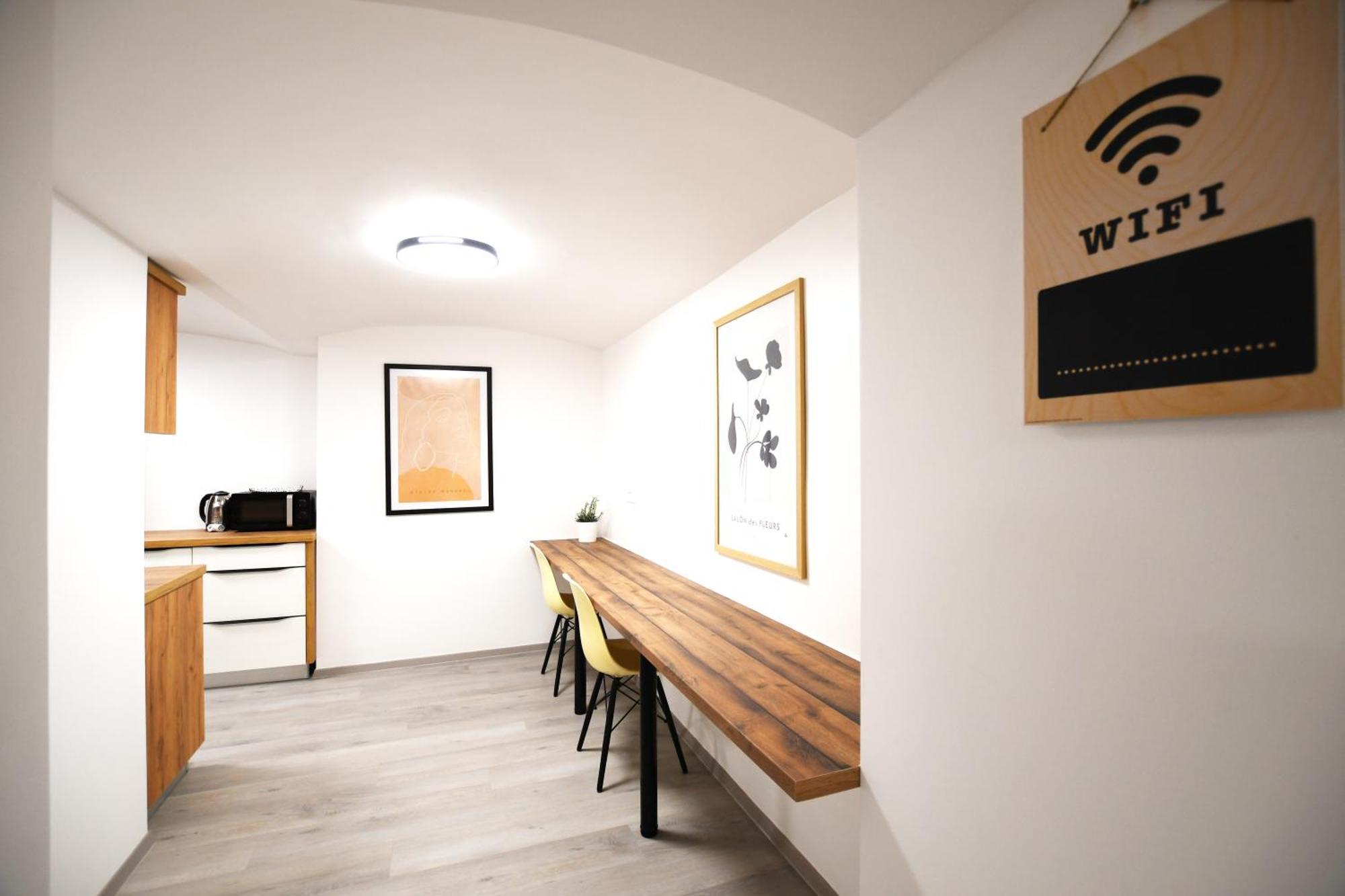 The Maze Apartment Любляна Екстер'єр фото
