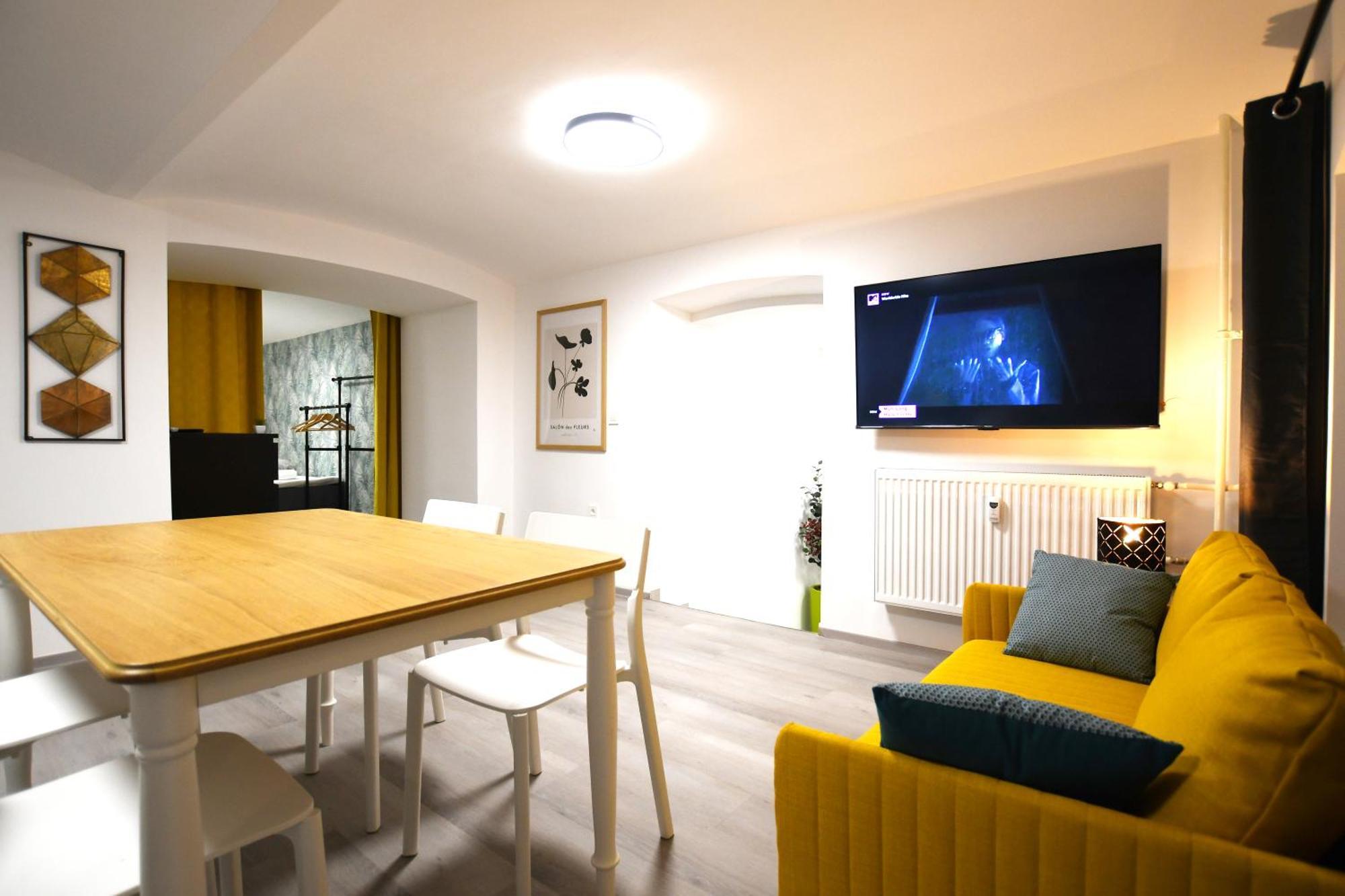 The Maze Apartment Любляна Екстер'єр фото