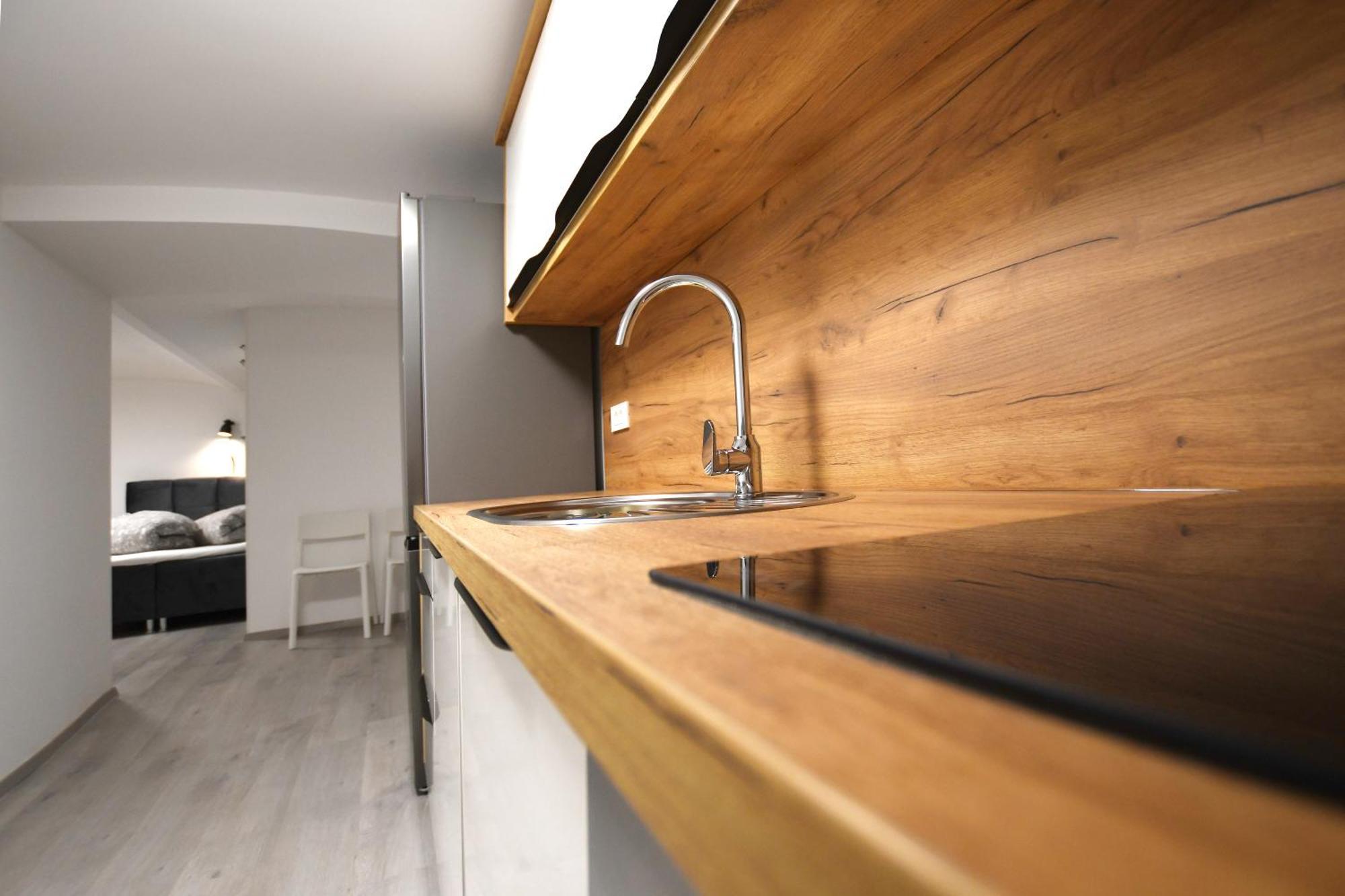 The Maze Apartment Любляна Екстер'єр фото