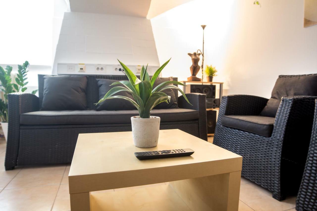 The Maze Apartment Любляна Екстер'єр фото