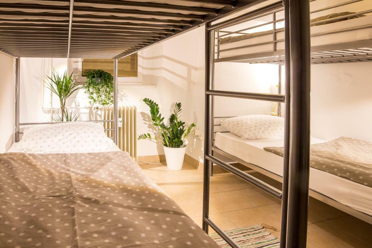 The Maze Apartment Любляна Екстер'єр фото