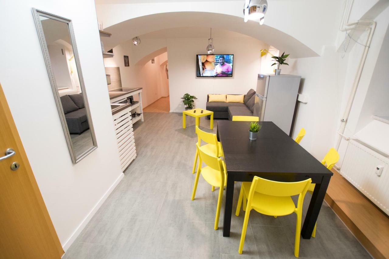 The Maze Apartment Любляна Екстер'єр фото